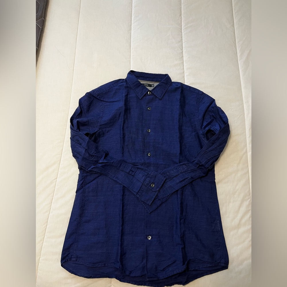 Vince linen & cotton blend button down.